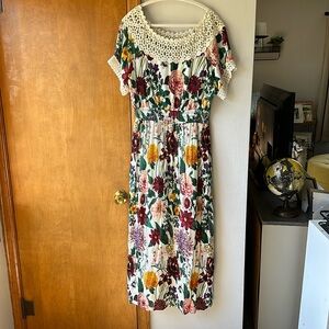 Philosophy Women Floral Maxi Dress Multi Color Lace Neck  Size M Snag See Photo